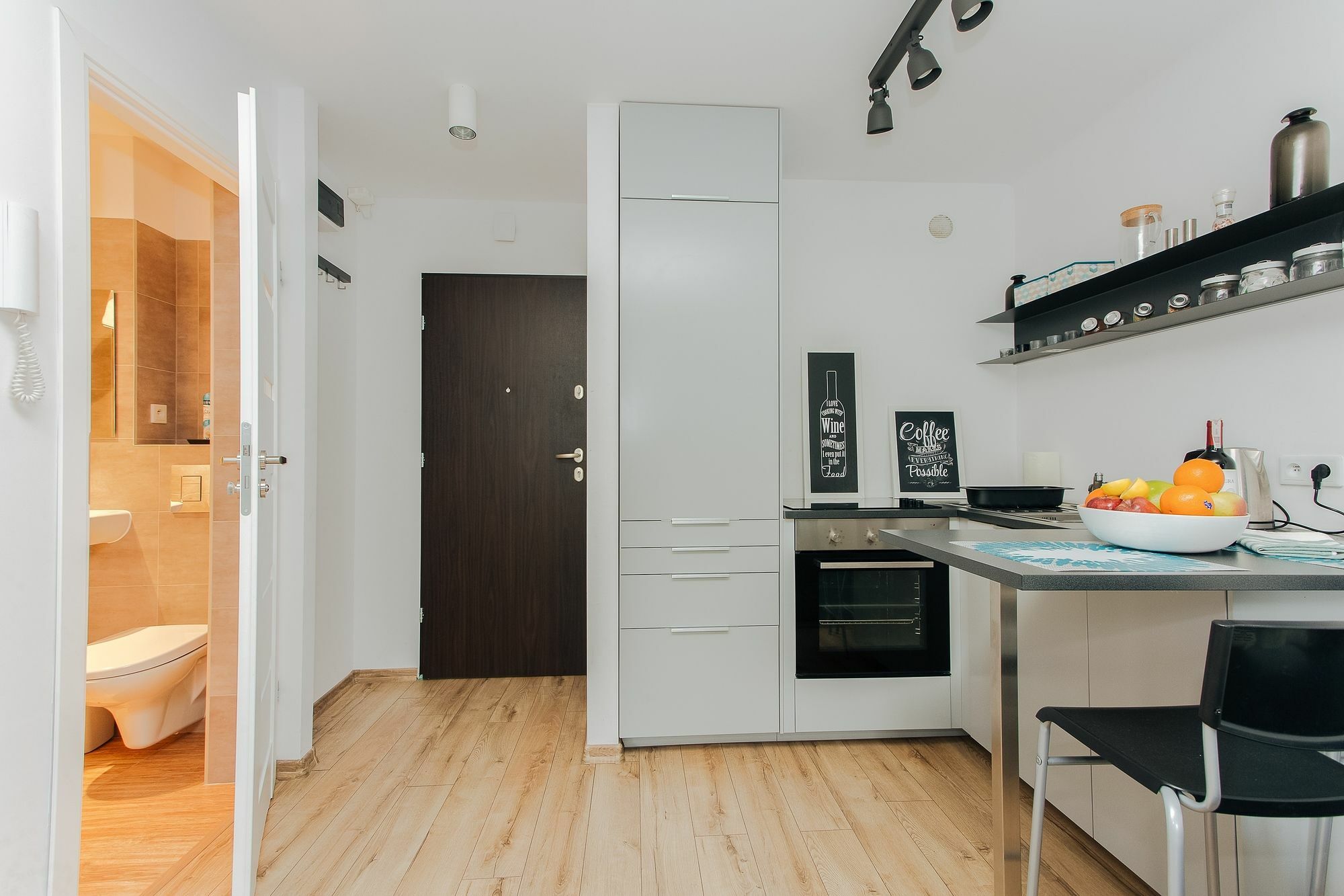 Apartment Shortstaypoland Grzybowska