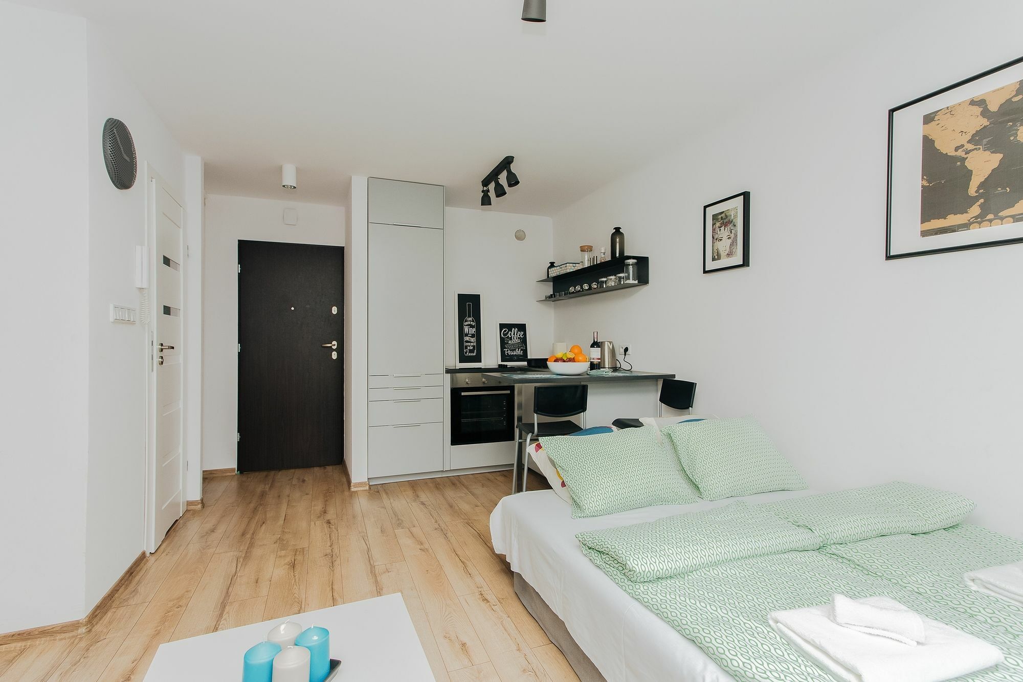 Shortstaypoland Grzybowska Apartment Warsaw